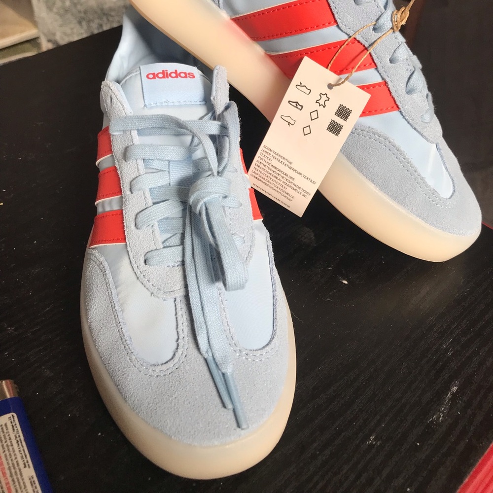 Women Adidas Sneakers - Picture 4 of 7